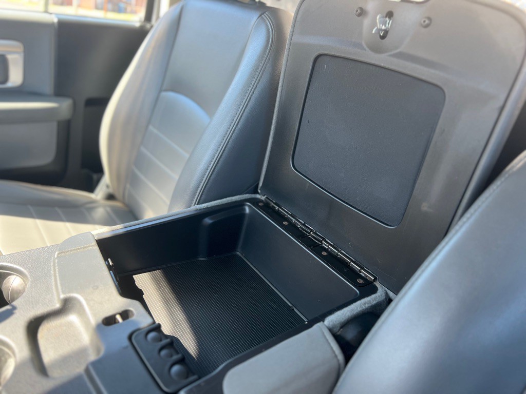 2015 RAM 5500 Image 38