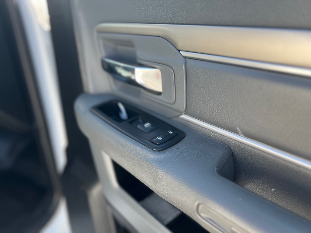 2015 RAM 5500 Image 48