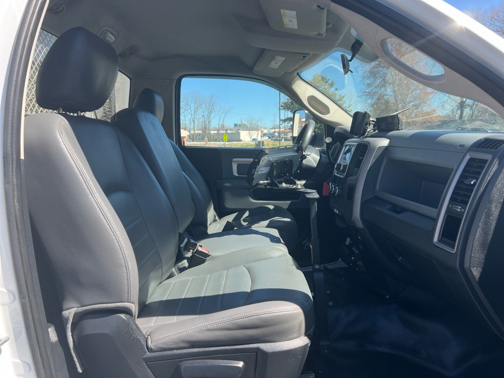 2015 RAM 5500 Image 49