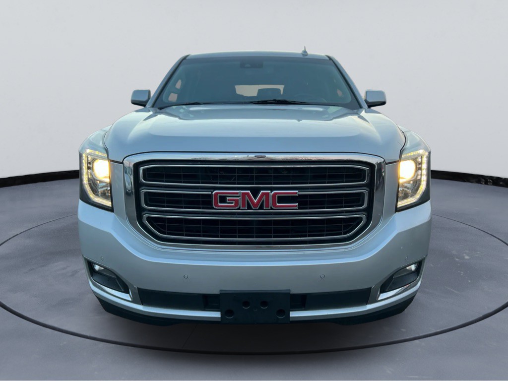 2020 GMC Yukon Image 2