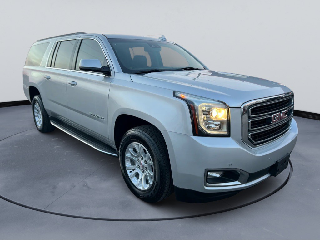 2020 GMC Yukon Image 3