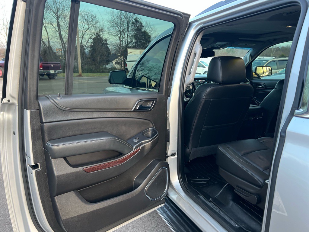 2020 GMC Yukon Image 19