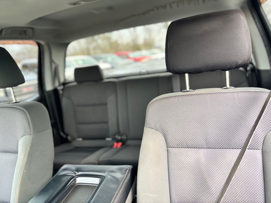 2015 Chevrolet Silverado 1500 Image 18