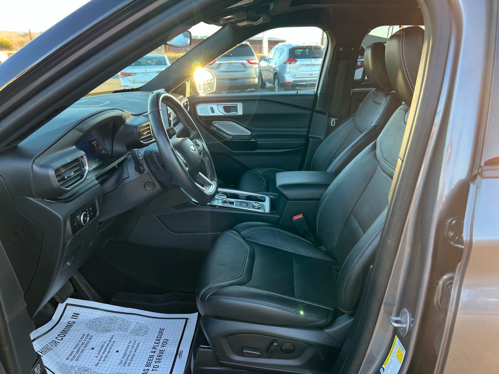 2023 Ford Explorer Image 11