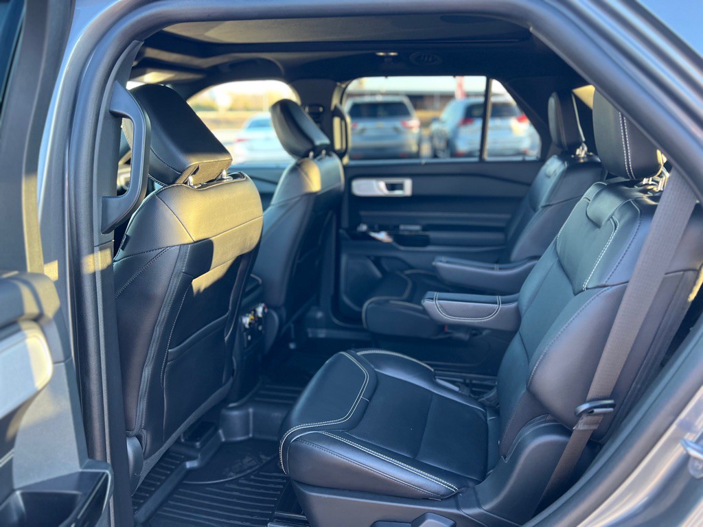 2023 Ford Explorer Image 19