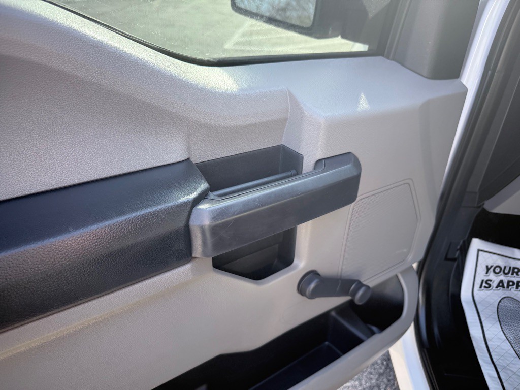 2015 Ford F-150 Image 16