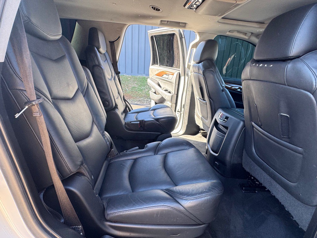 2019 Cadillac Escalade Image 27