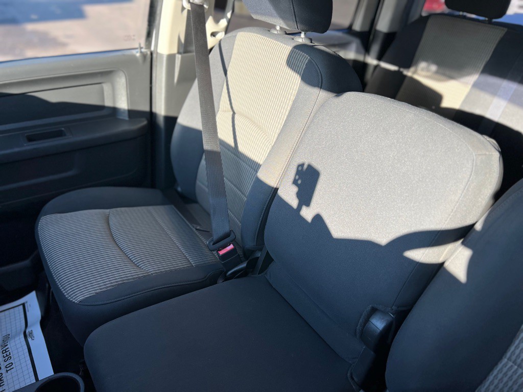 2011 Dodge Ram 2500 Image 16