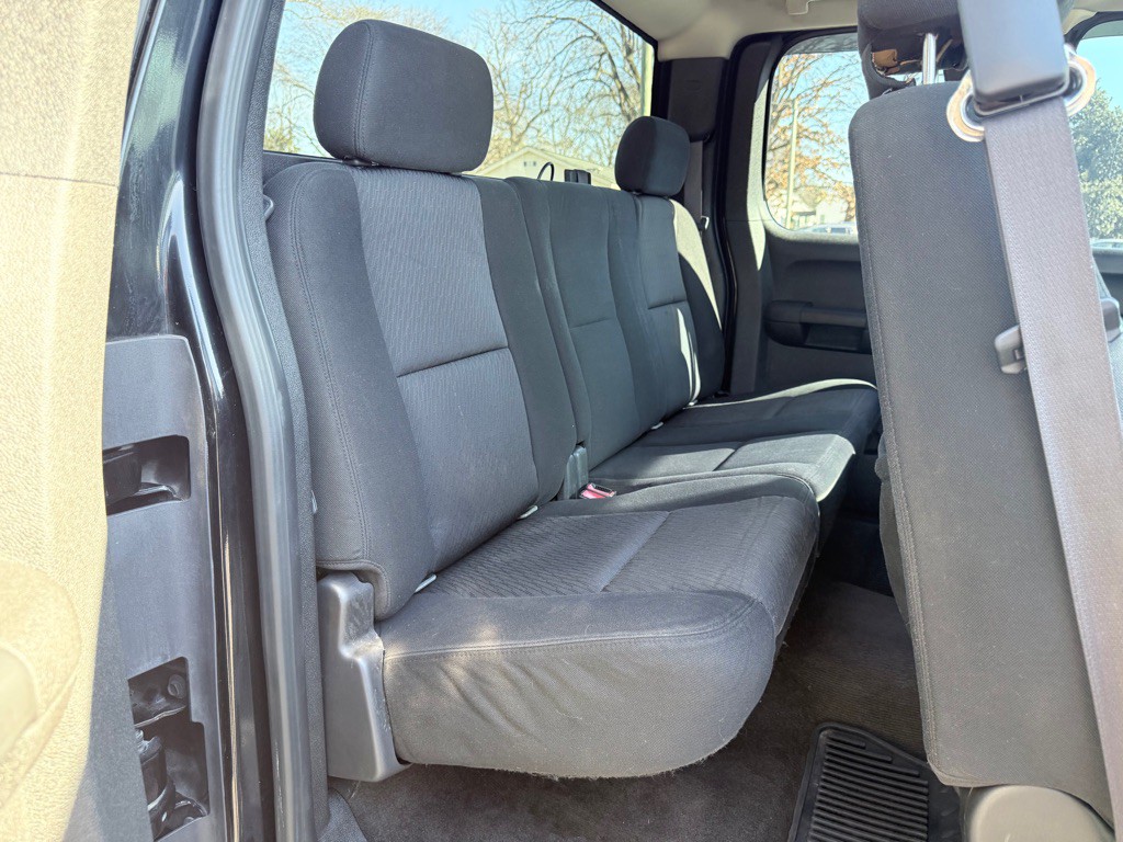 2010 Chevrolet Silverado 1500 Image 11