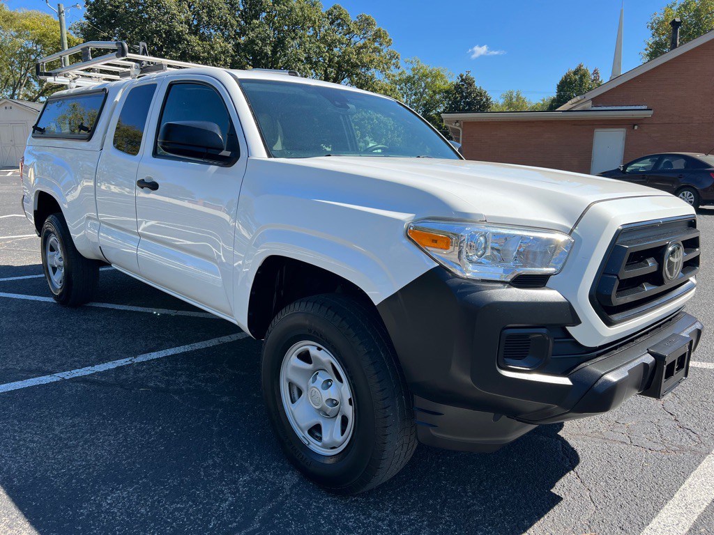 2020 Toyota Tacoma Image 3
