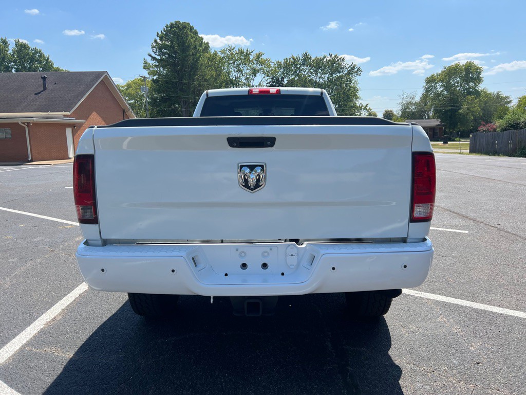 2014 RAM 2500 Image 6