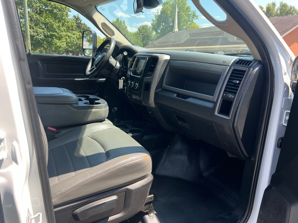 2014 RAM 2500 Image 14