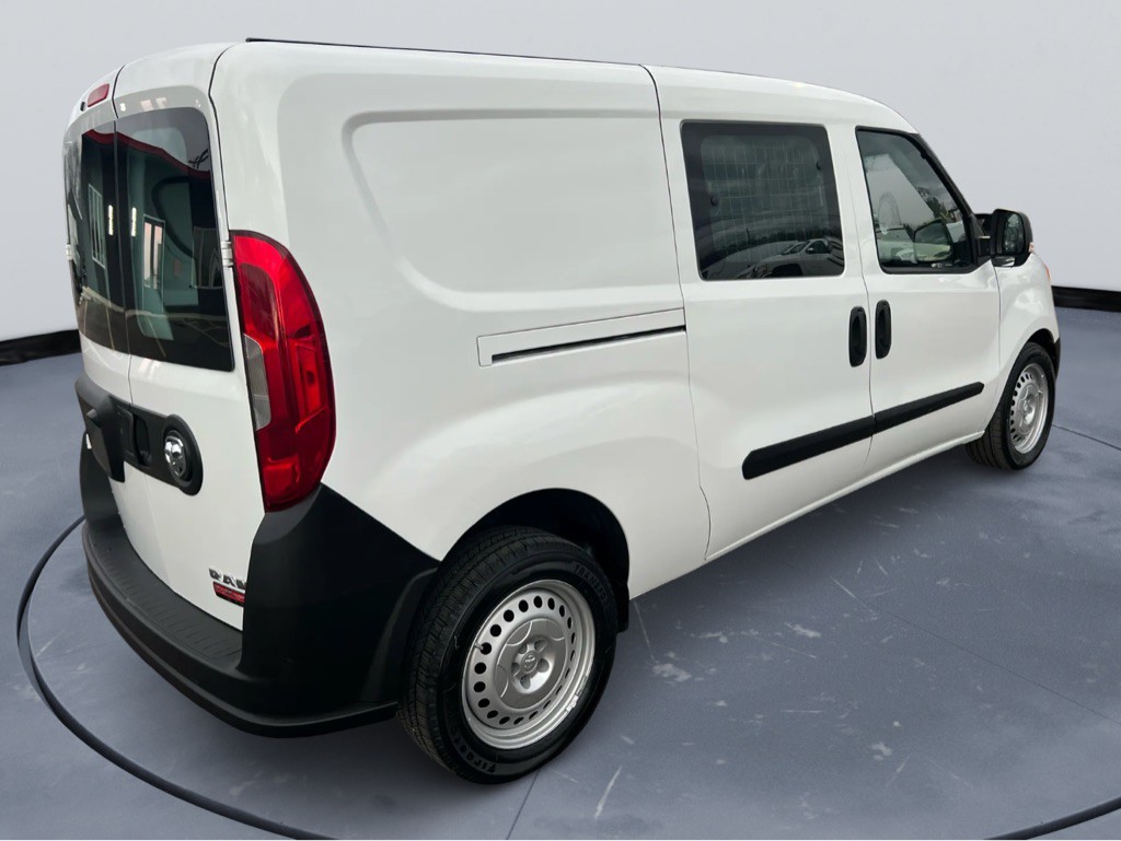 2022 RAM Promaster Image 5