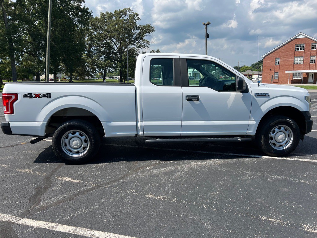 2017 Ford F-150 Image 4