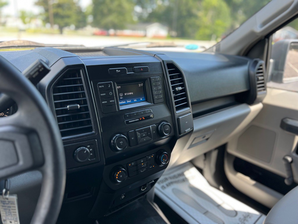 2017 Ford F-150 Image 14