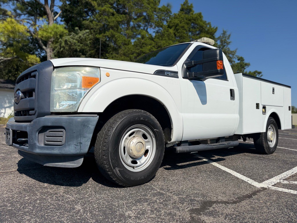 2014 Ford F-250 Image 1
