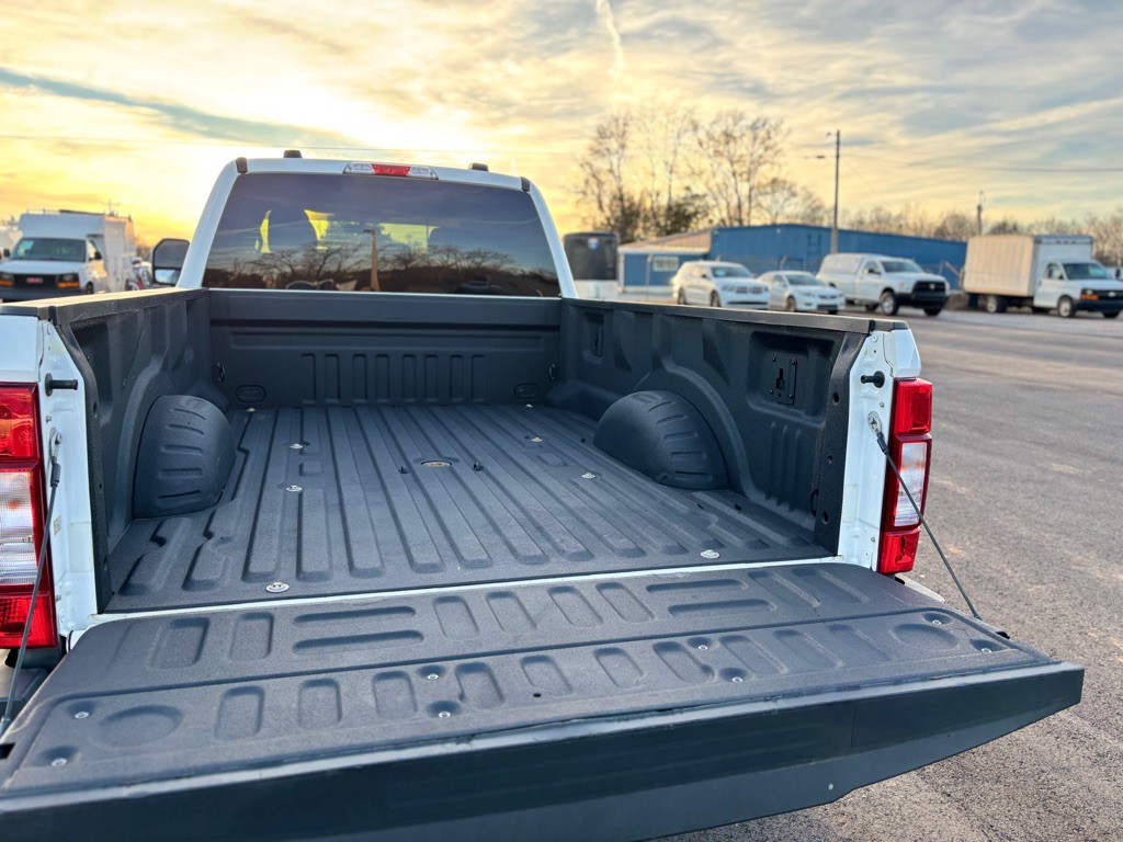 2021 Ford F-350 Image 11