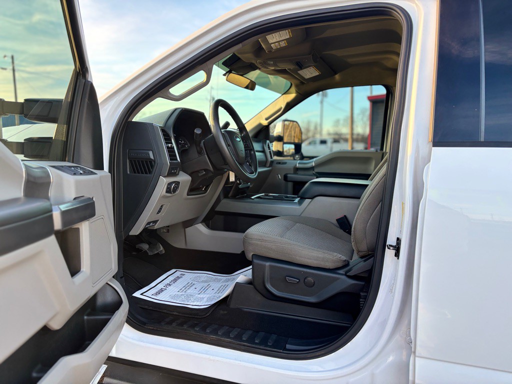 2021 Ford F-350 Image 18