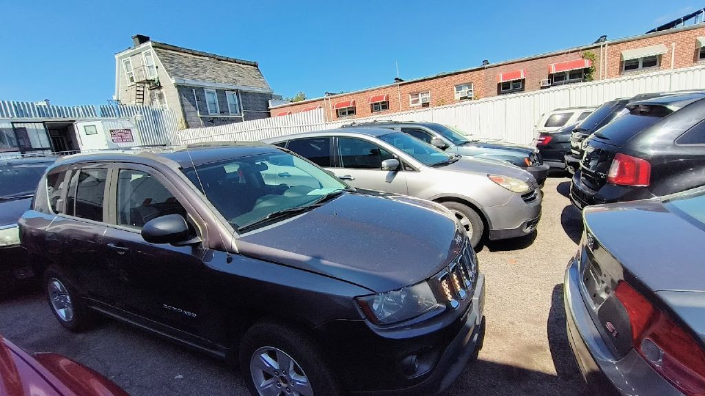 2015 Jeep Compass Image 2