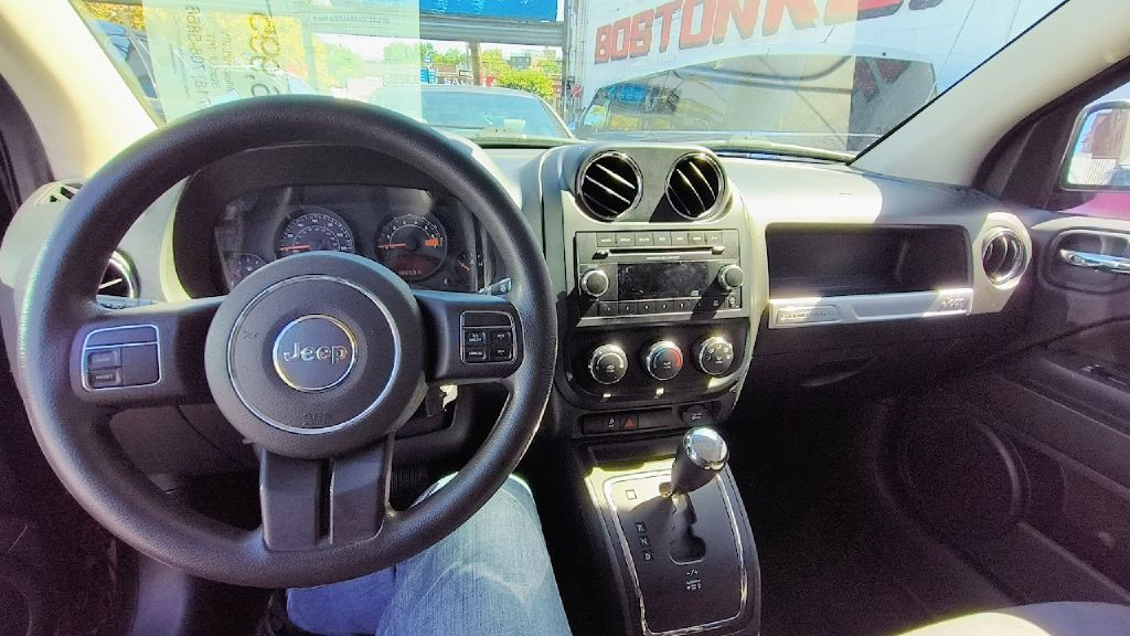 2015 Jeep Compass Image 6