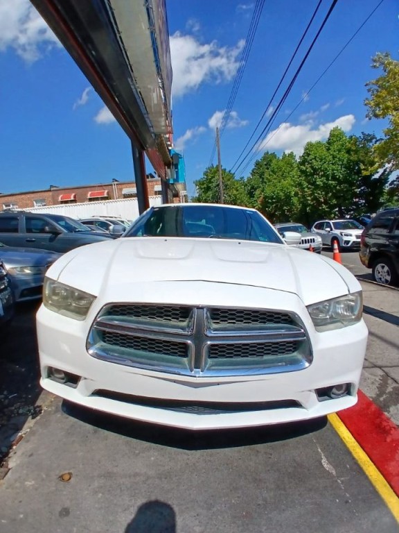 2011 Dodge Charger Image 2