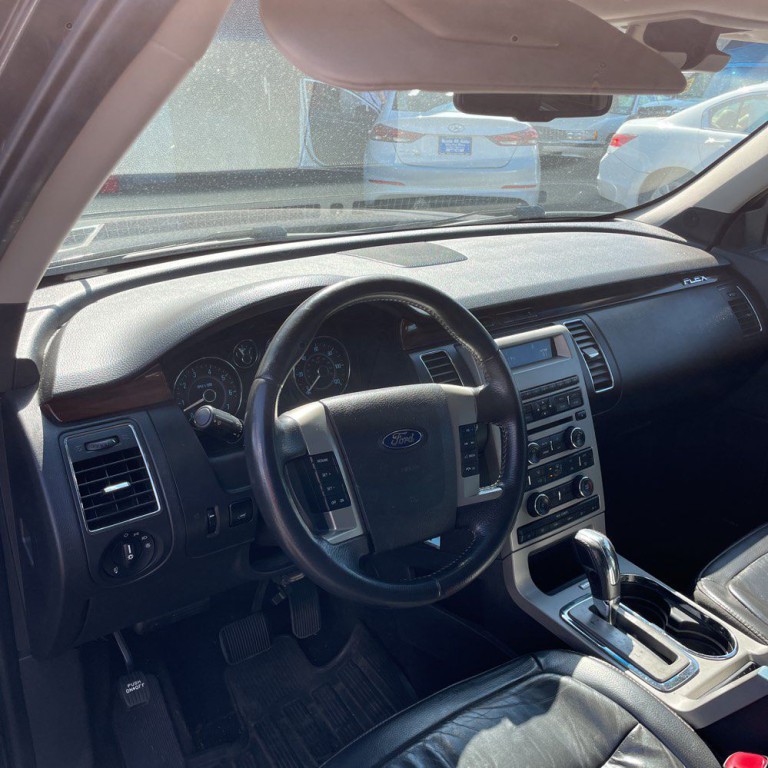 2009 Ford Flex Image 4