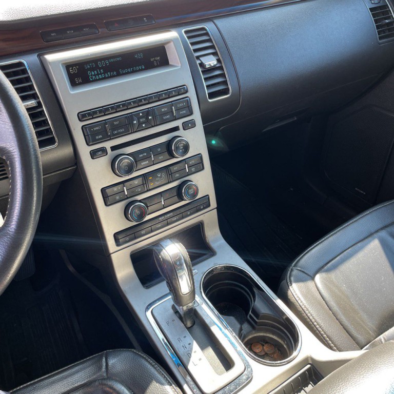 2009 Ford Flex Image 6