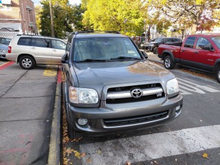 Image for 2007 Toyota Sequoia Limited ID: 6978664