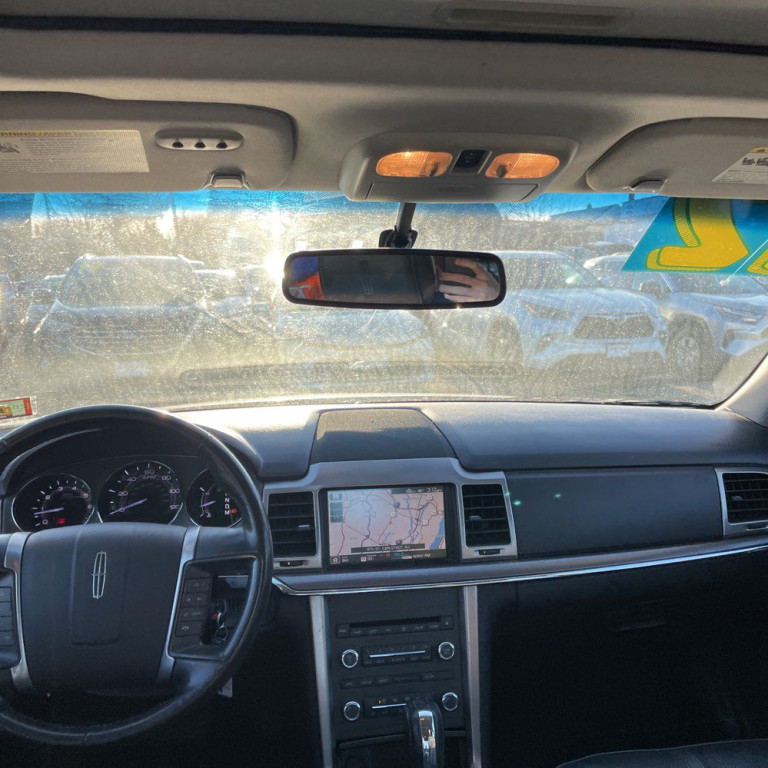 2012 Lincoln MKZ Image 5