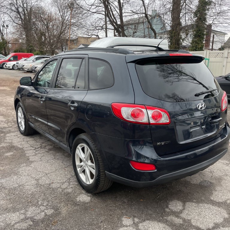 2011 Hyundai Santa Fe Image 3