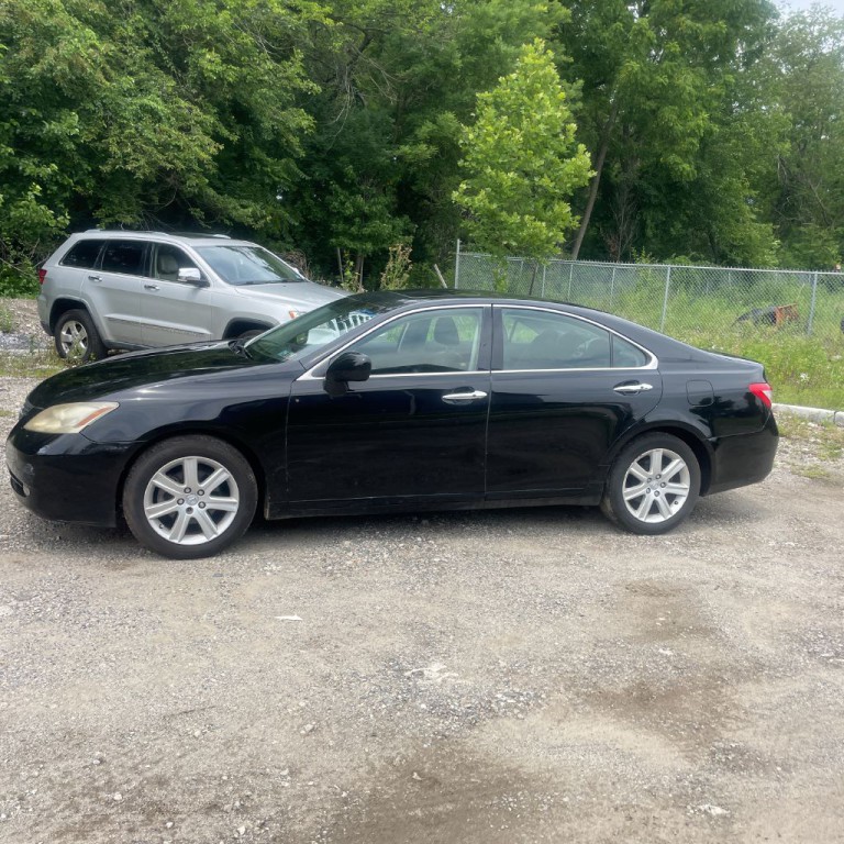 2007 Lexus ES Image 2