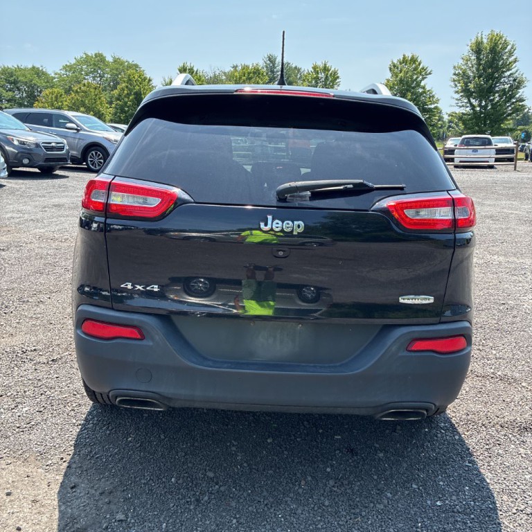 2016 Jeep Cherokee Image 3