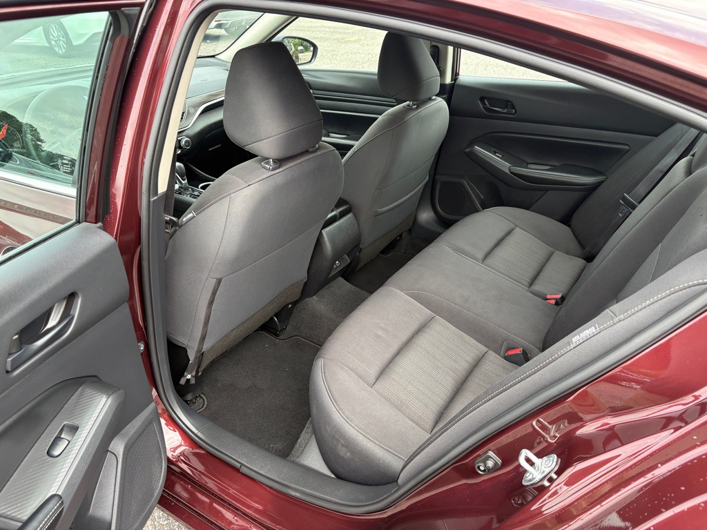 2024 Nissan Altima Image 4