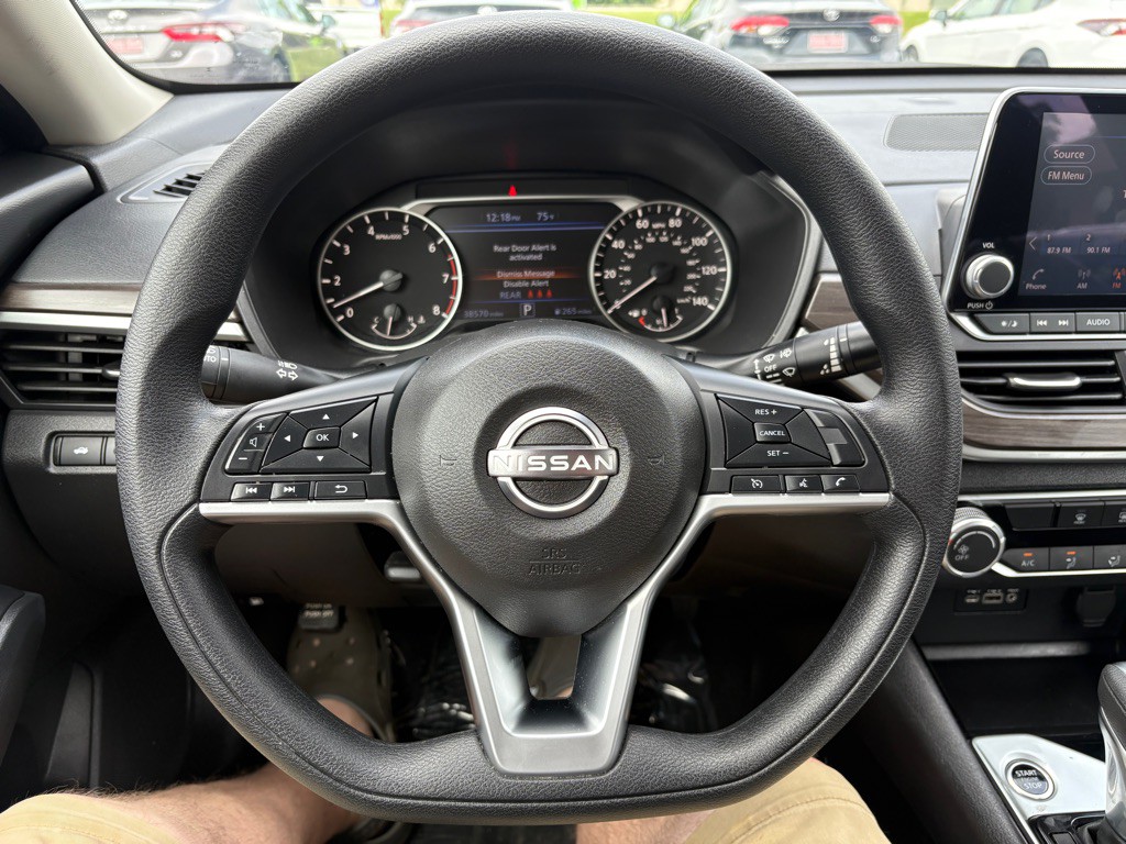 2024 Nissan Altima Image 6