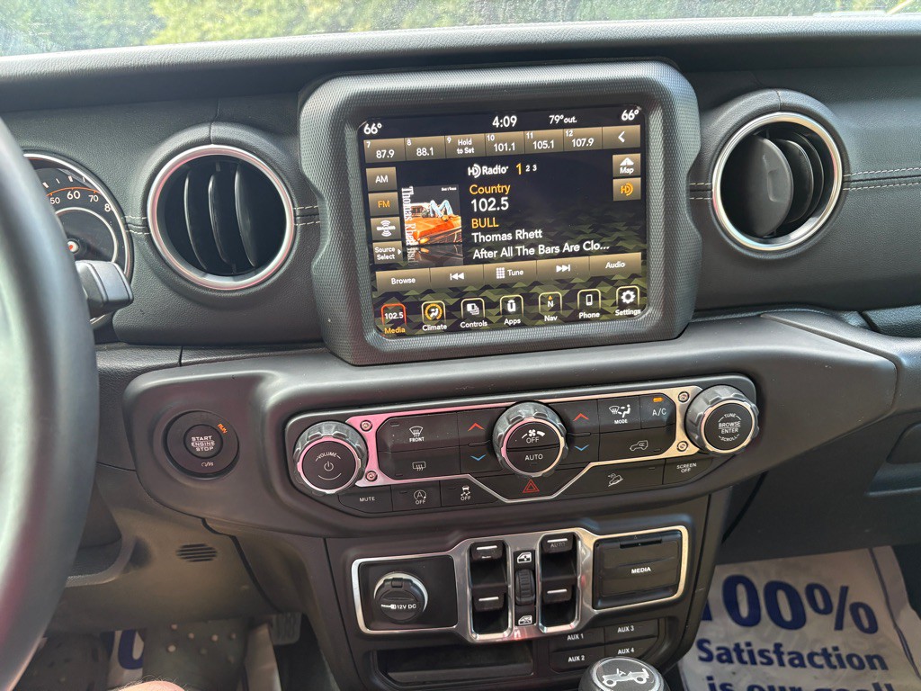 2018 Jeep Wrangler Unlimited Image 11