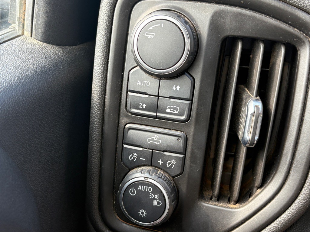 2020 Chevrolet Silverado 1500 Image 7