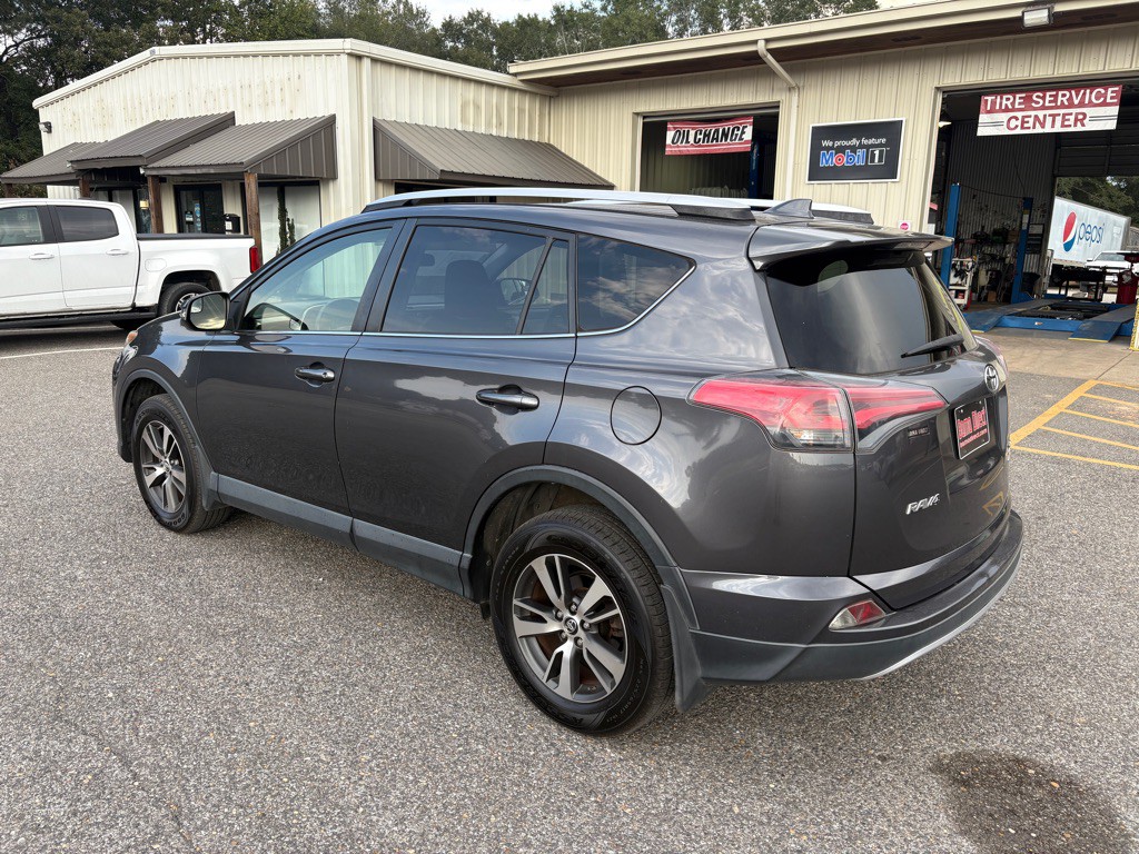 2016 Toyota Rav4 Image 4