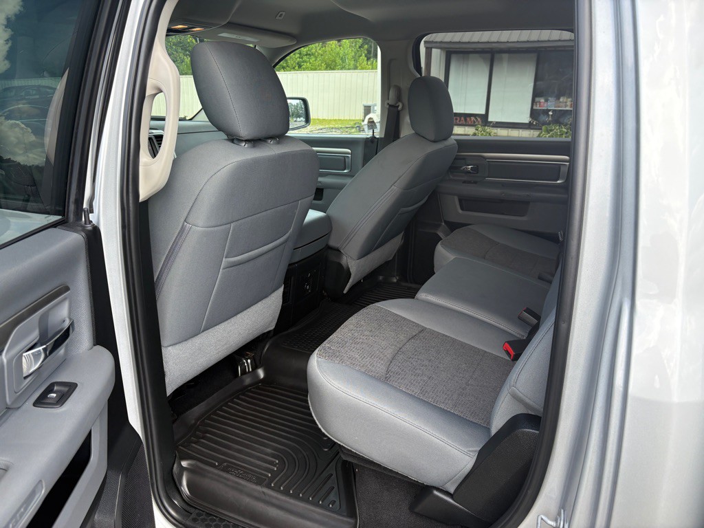 2018 RAM 1500 Image 6