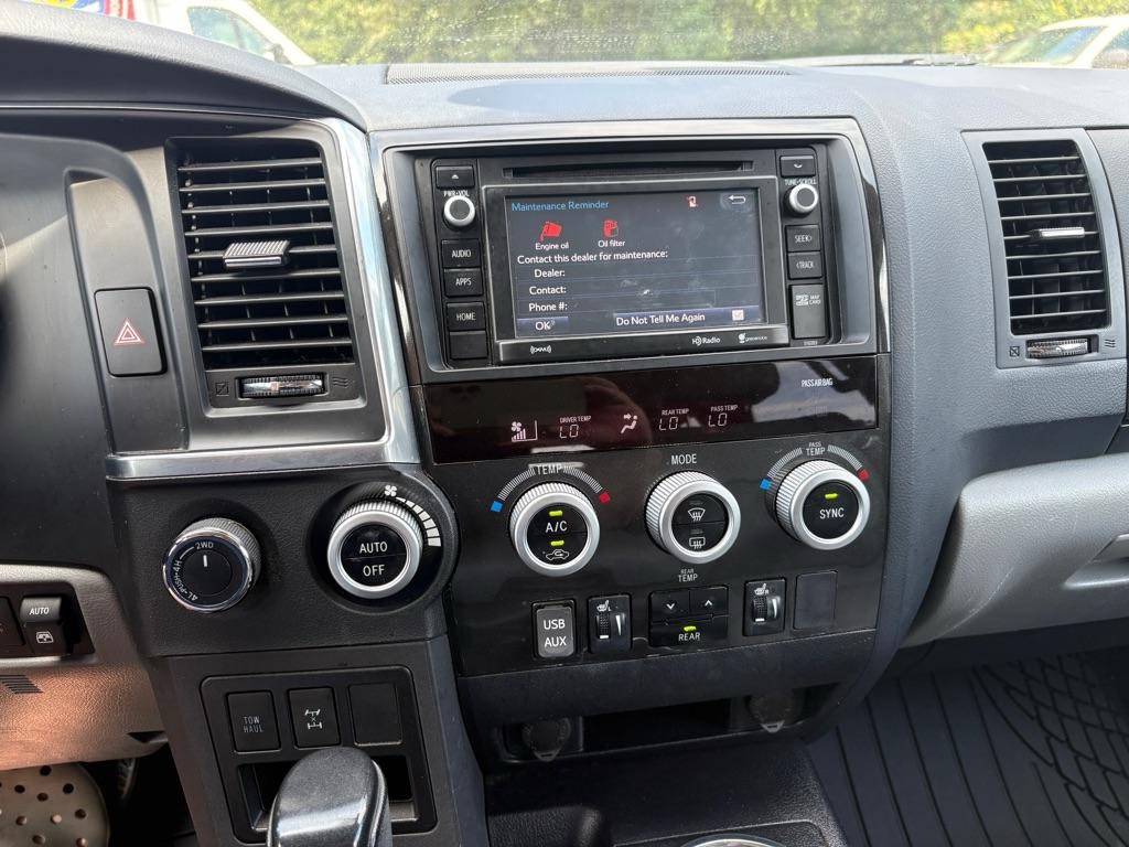 2018 Toyota Sequoia Image 13