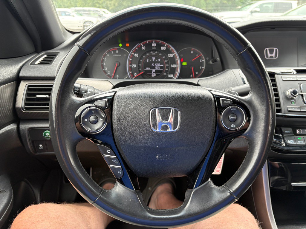 2016 Honda Accord Image 6