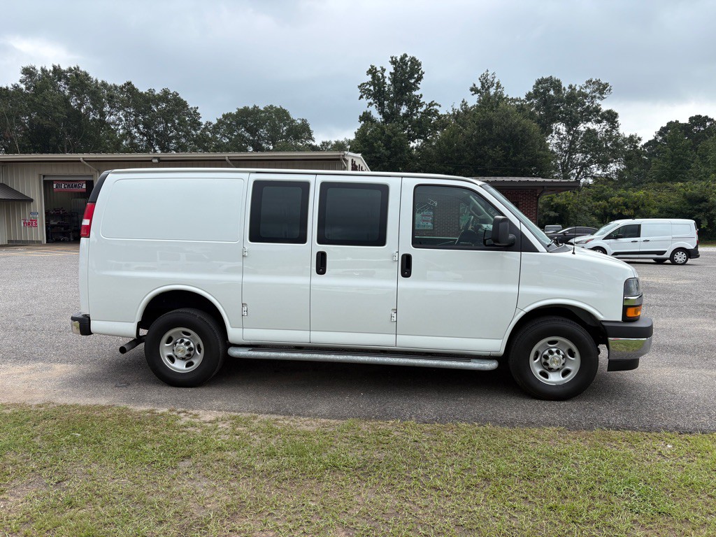 2023 Chevrolet Express Image 2