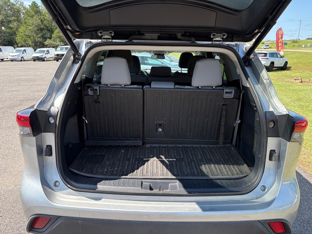2022 Toyota Highlander Image 4