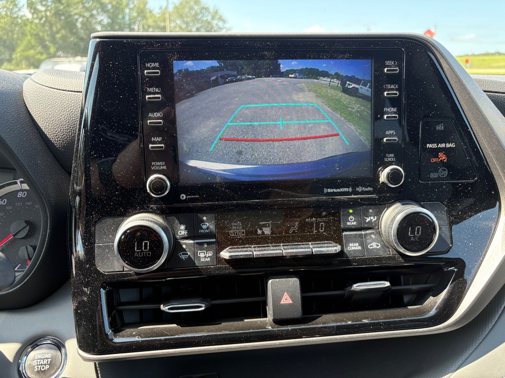 2022 Toyota Highlander Image 11