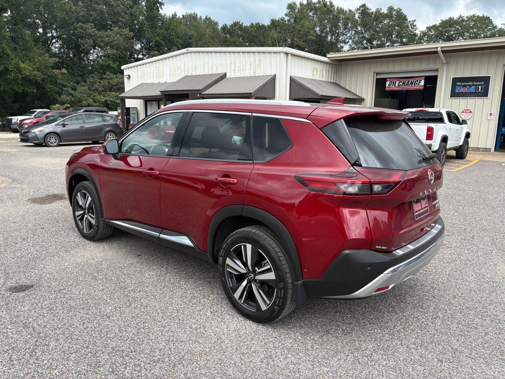 2023 Nissan Rogue Image 4