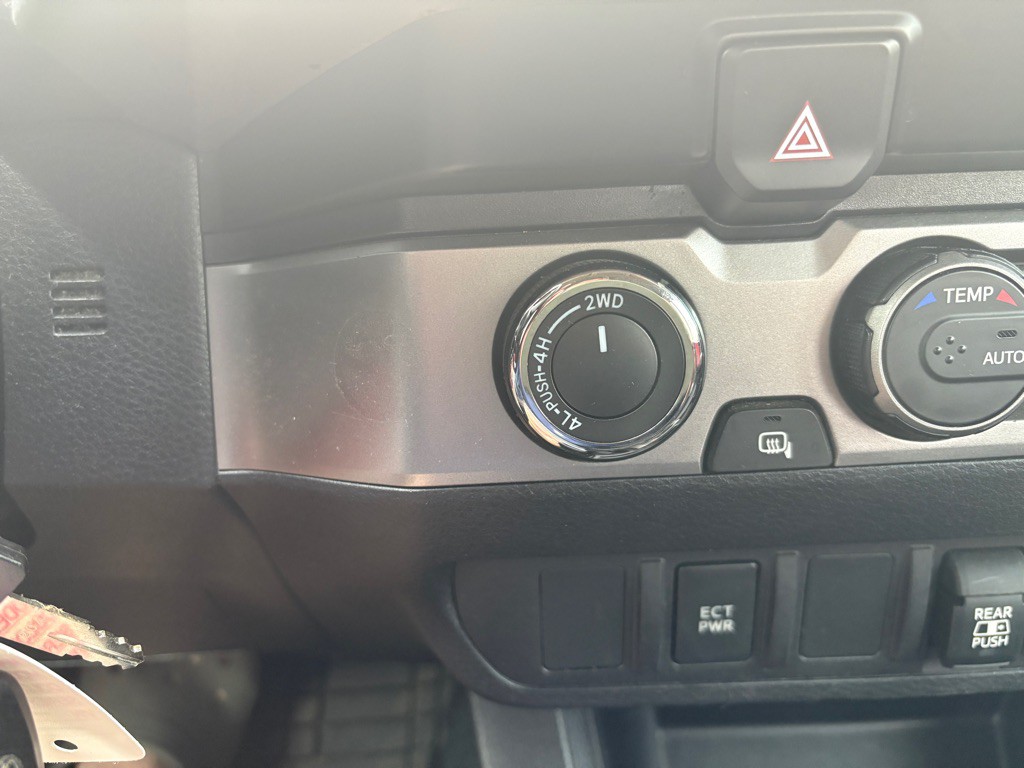 2022 Toyota Tacoma Image 11