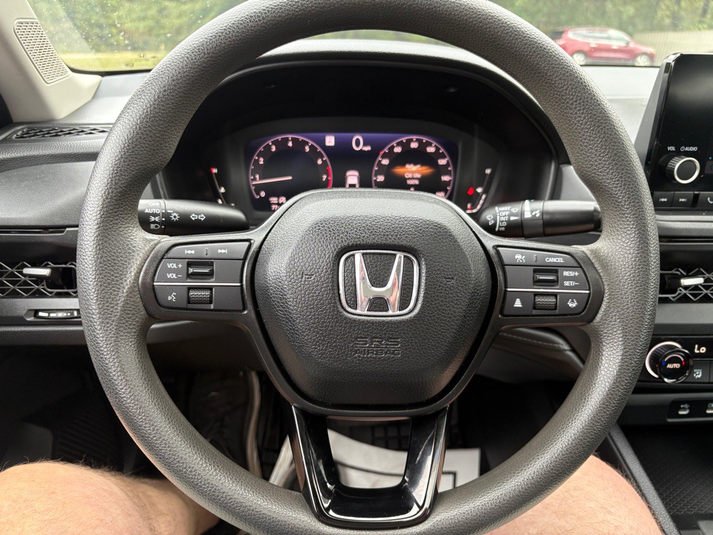2023 Honda Accord Image 7