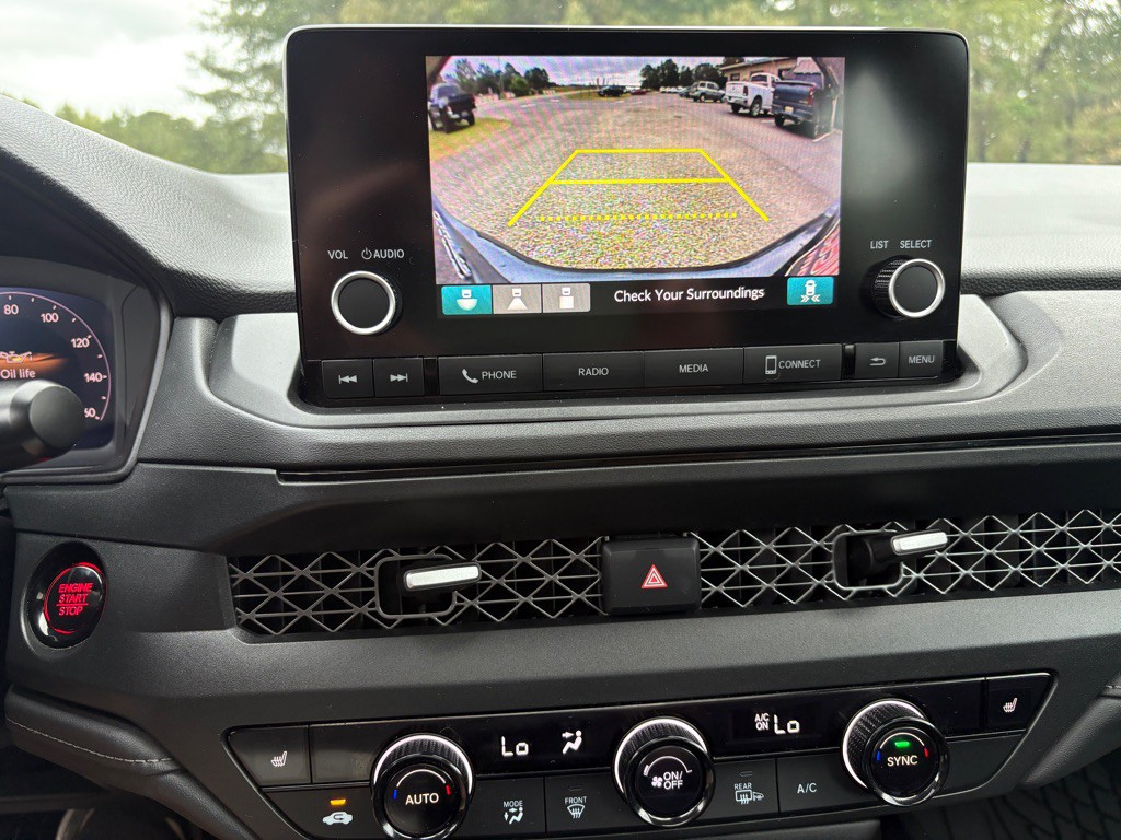 2023 Honda Accord Image 10