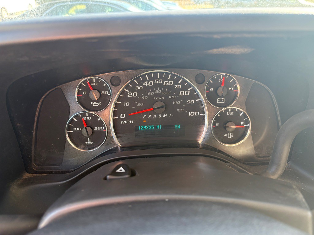 2019 Chevrolet Express Image 8