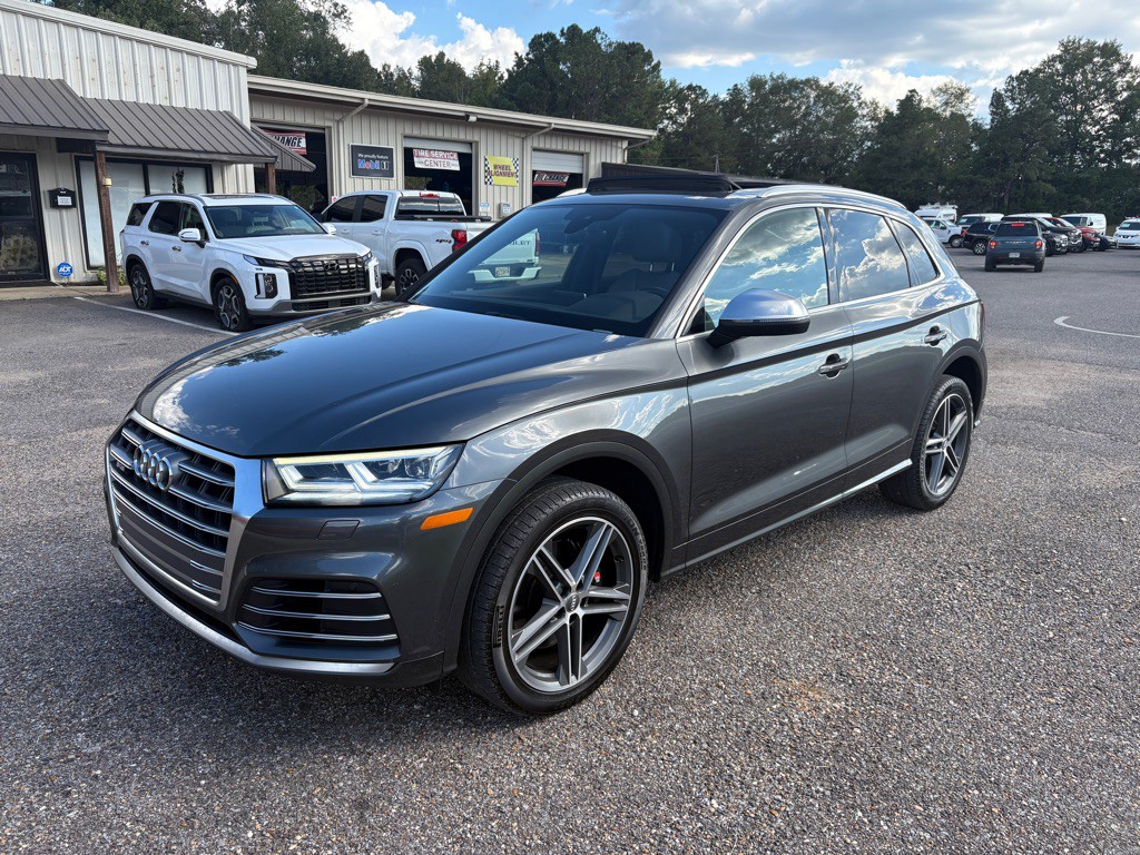 2019 Audi Q5 Image 1