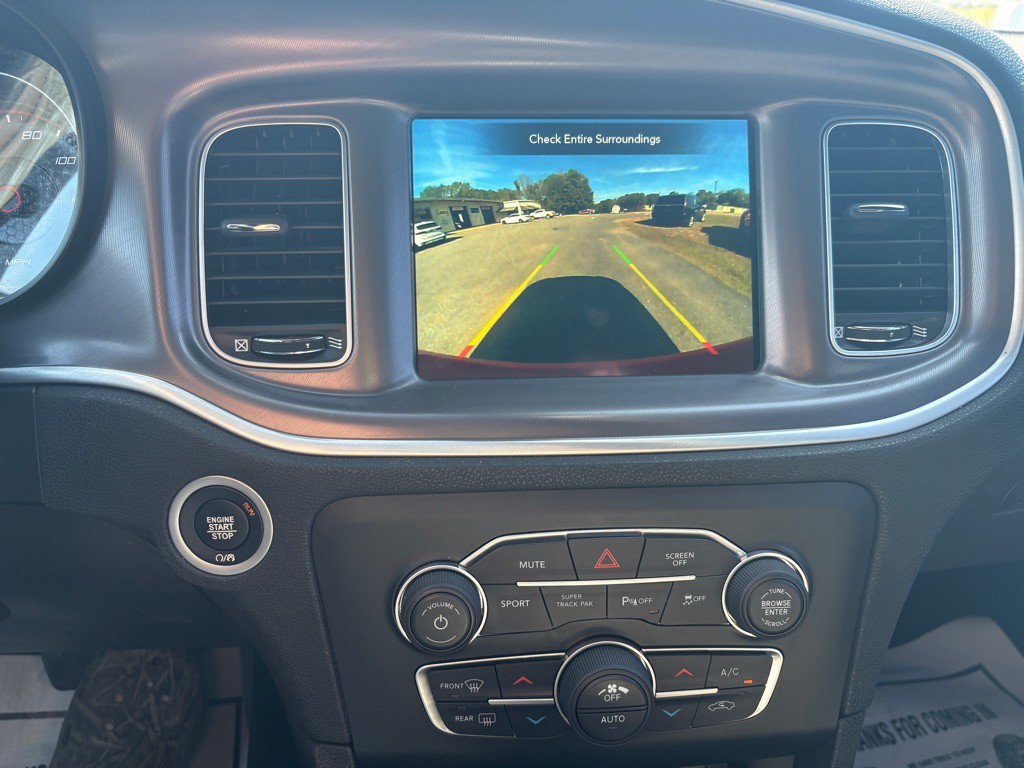 2021 Dodge Charger Image 9